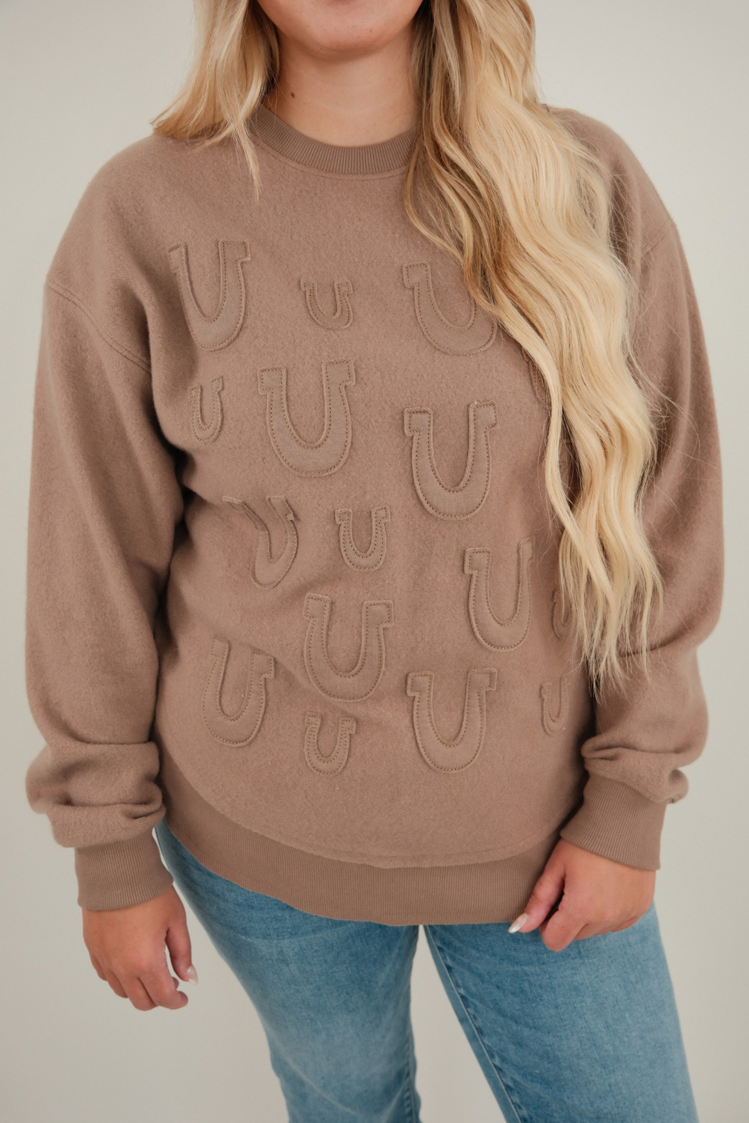 Horseshoe Crewneck