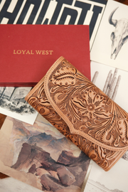 Saddle Crest Tri-Fold Wallet