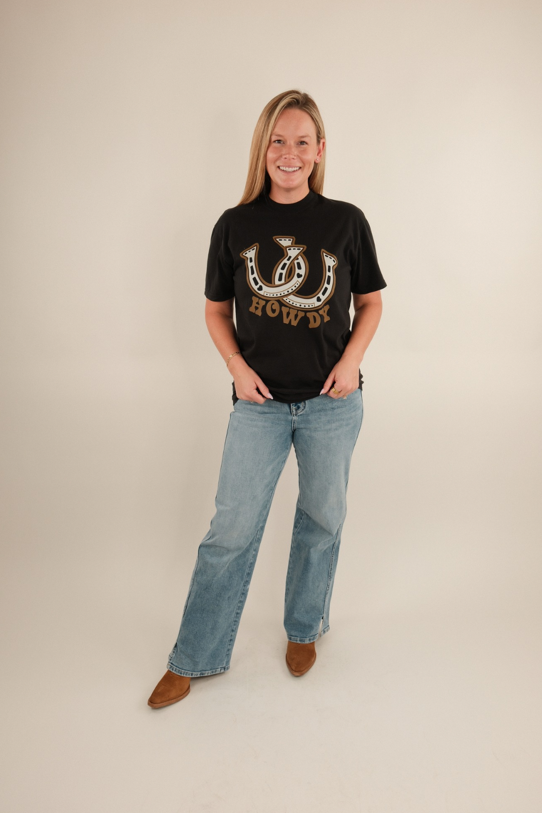 Howdy Horseshoes Graphic Tee