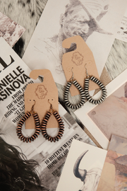 Sagebrush Teardrop Navajo Pearl Earrings