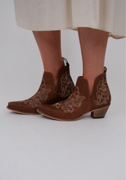 La Ponderosa Bootie - Chocolate