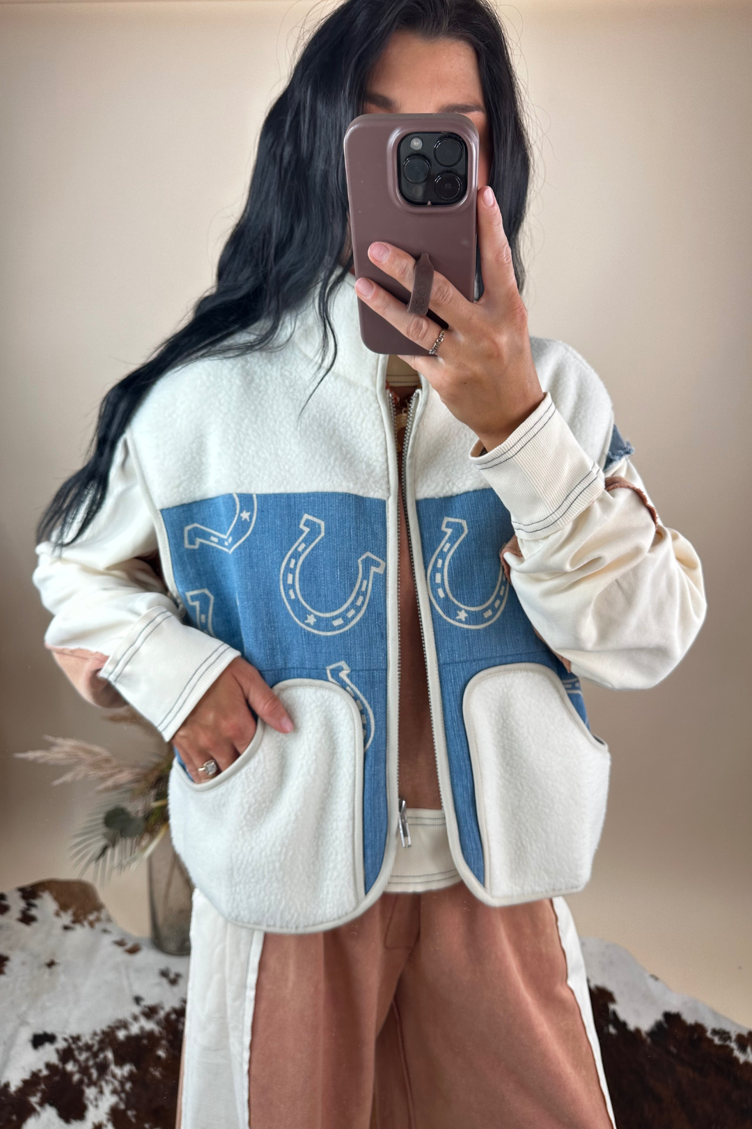 Horseshoe Range Fleece Vest