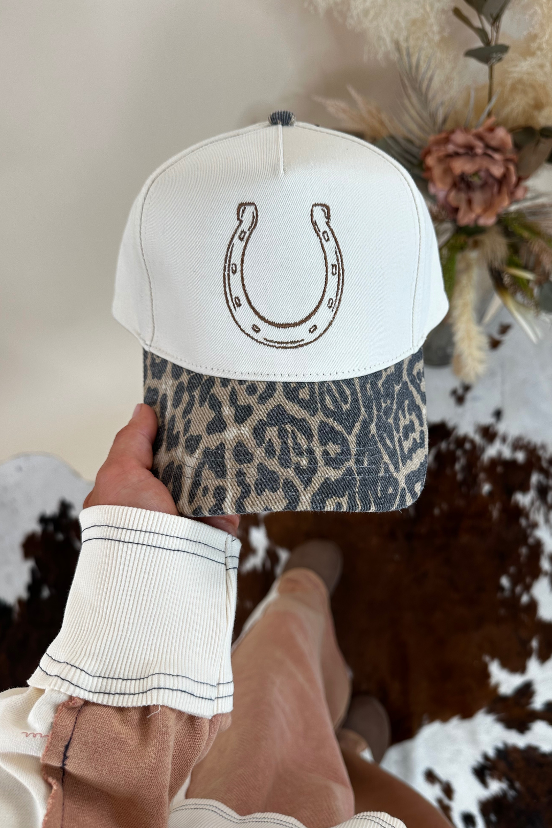 Cheetah Bill Horseshoe Snapback