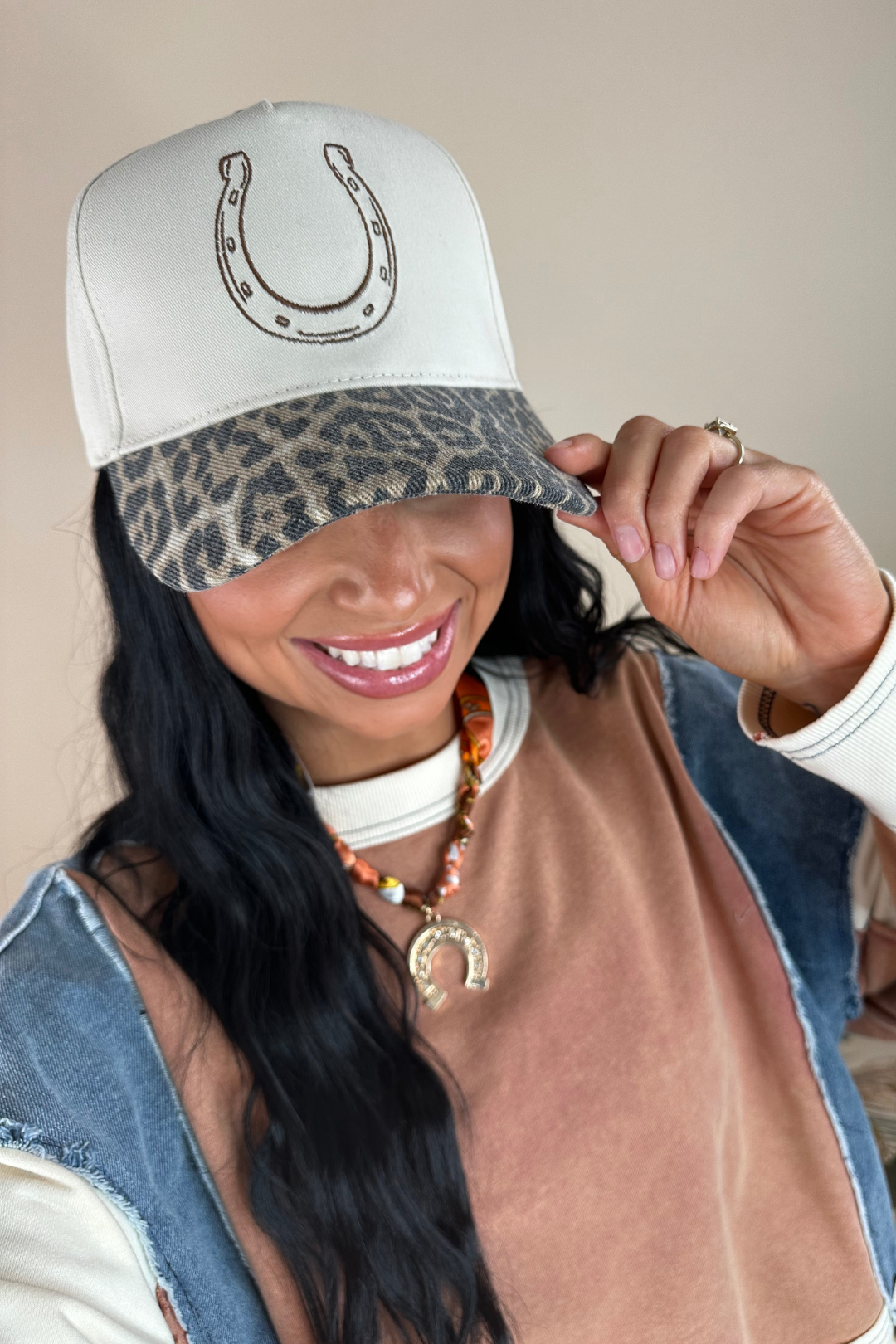 Cheetah Bill Horseshoe Snapback