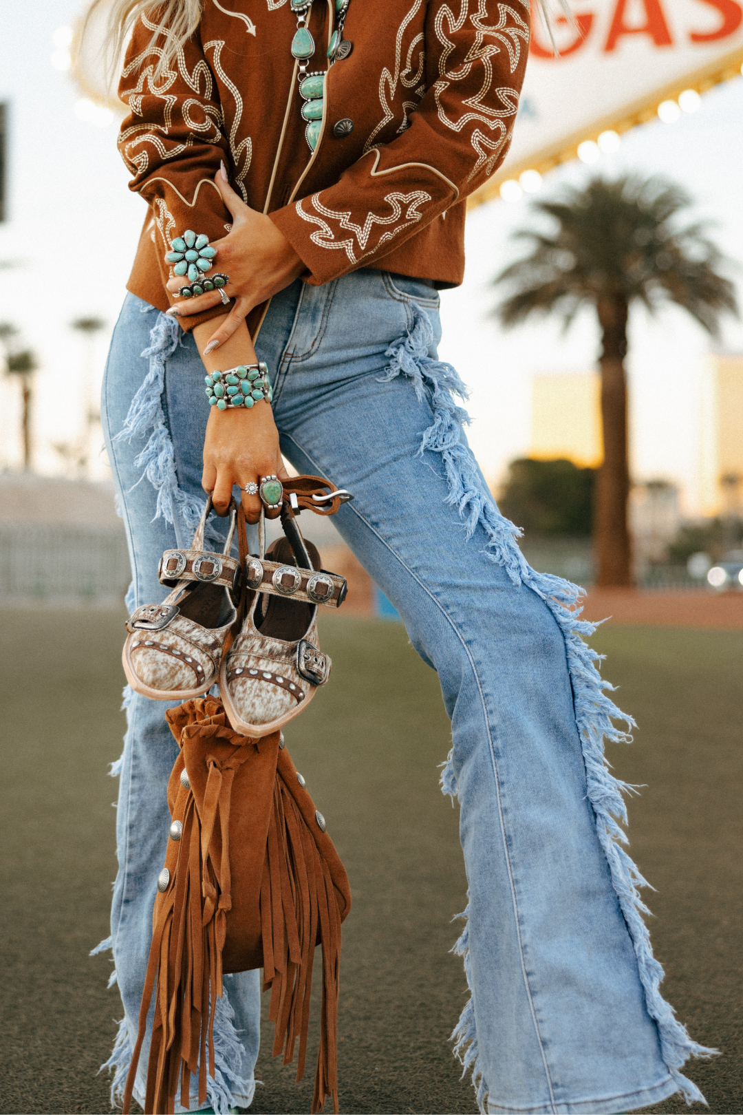 High Ridge Fray Flare Jeans