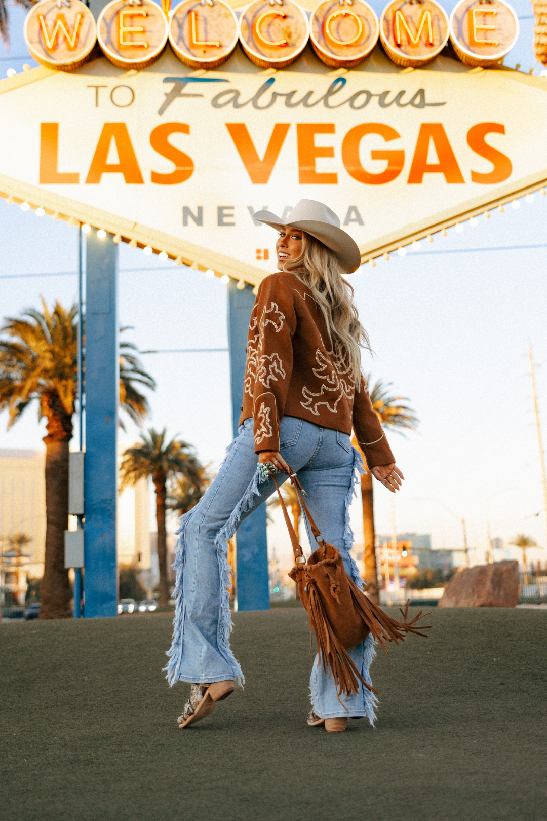 High Ridge Fray Flare Jeans