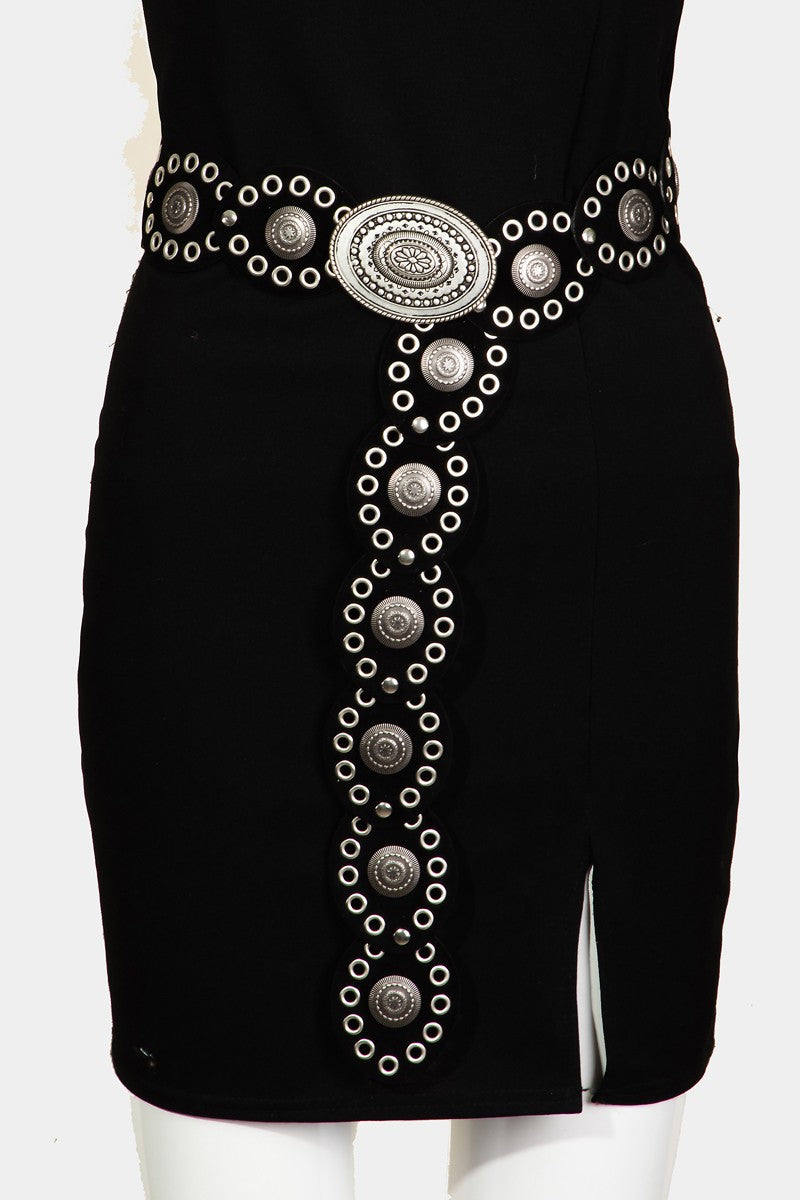 Rodeo Revival Oversized Concho Chain Belt