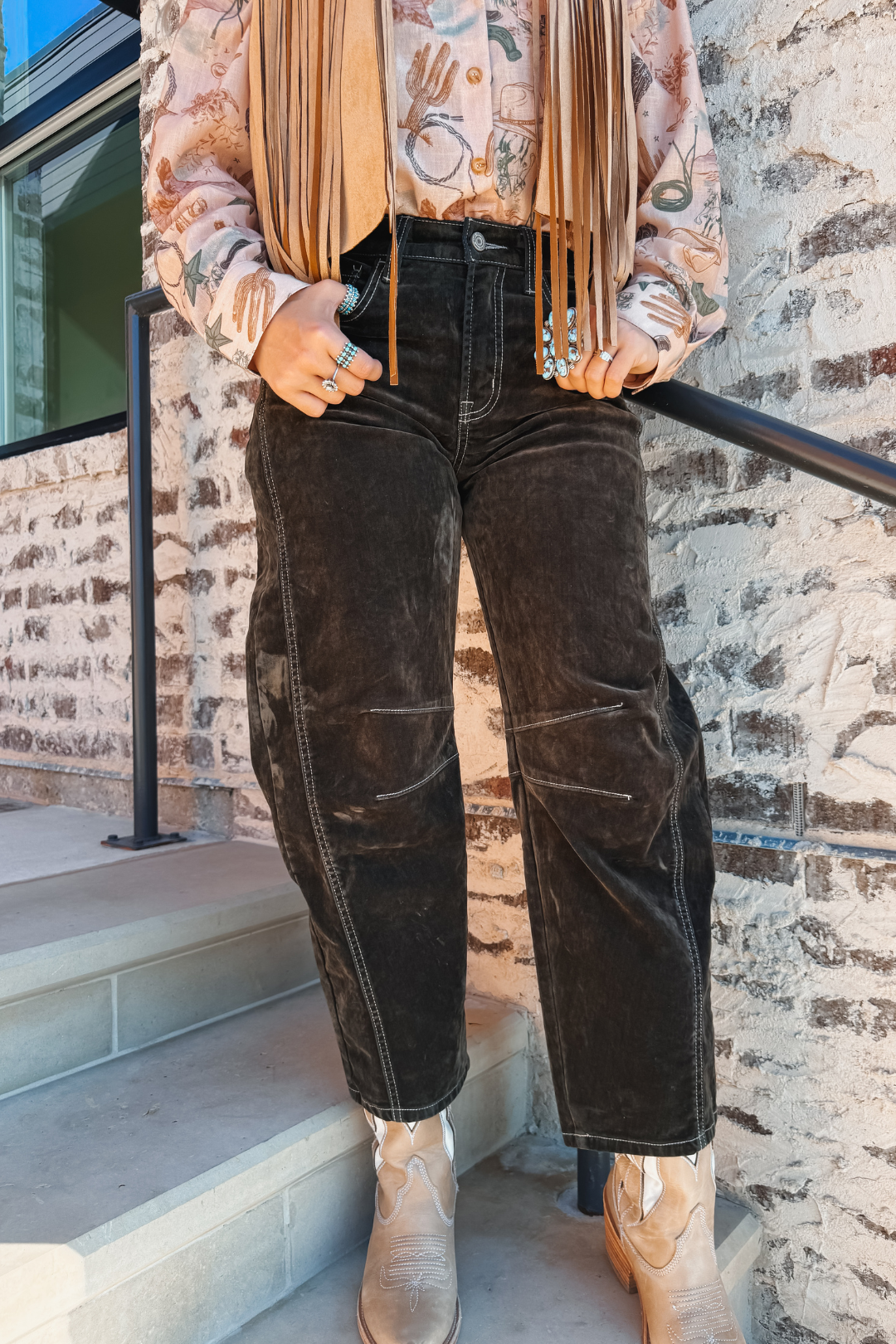 Pine Ridge Velvet Barrel Jeans