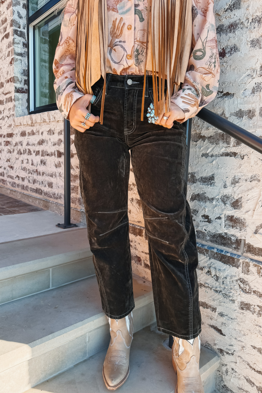 Pine Ridge Velvet Barrel Jeans