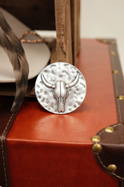 Hammered Horns Brooch