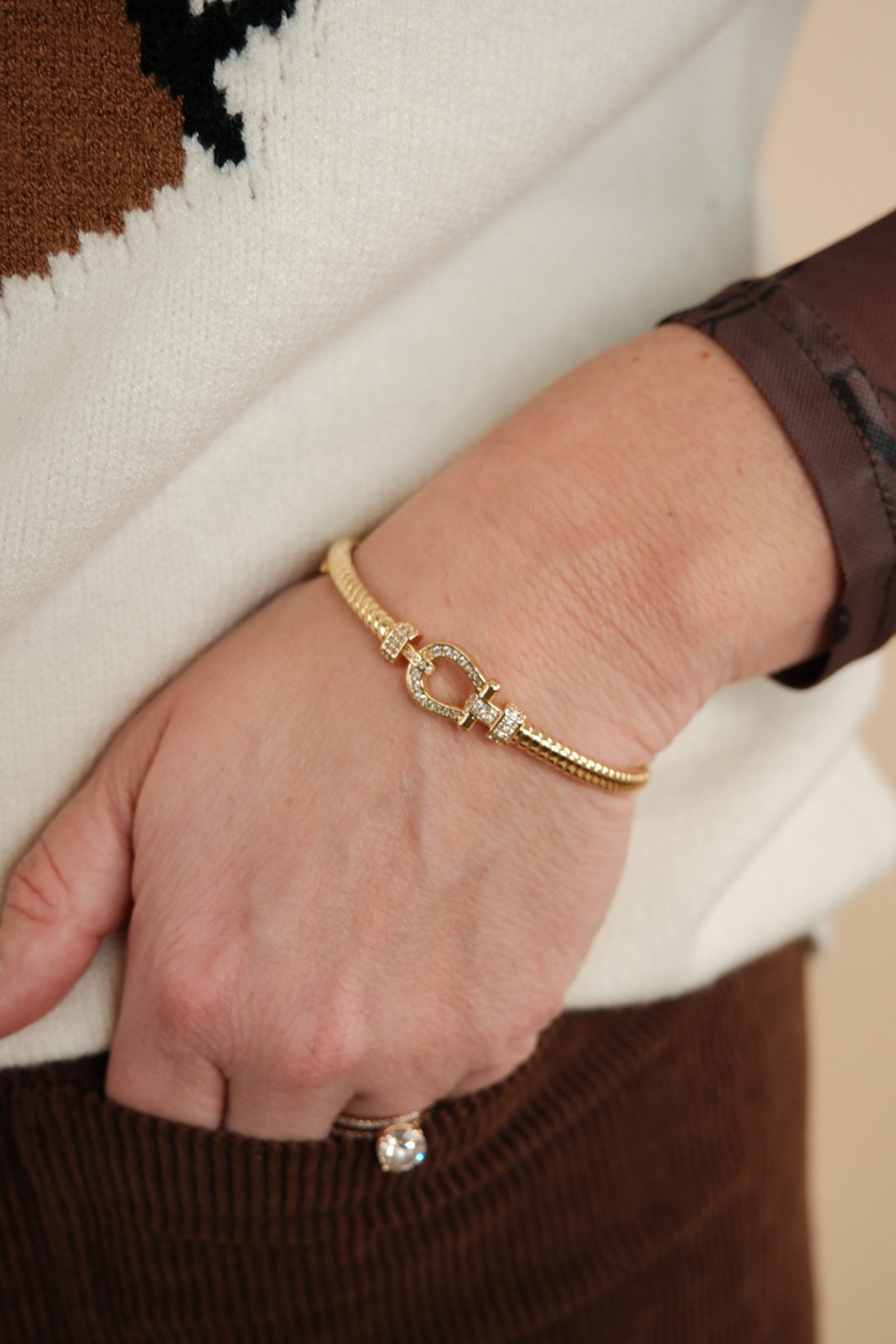Golden Canyon Stirrup Bangle
