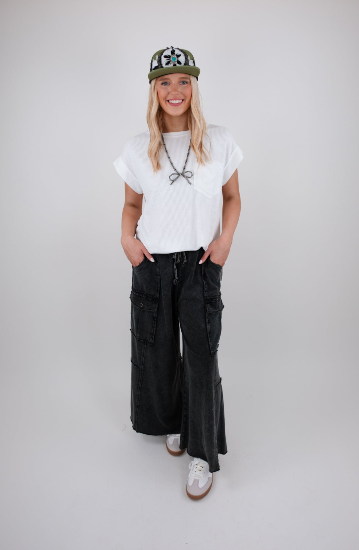 Rust Ridge Cargo Pants - Black