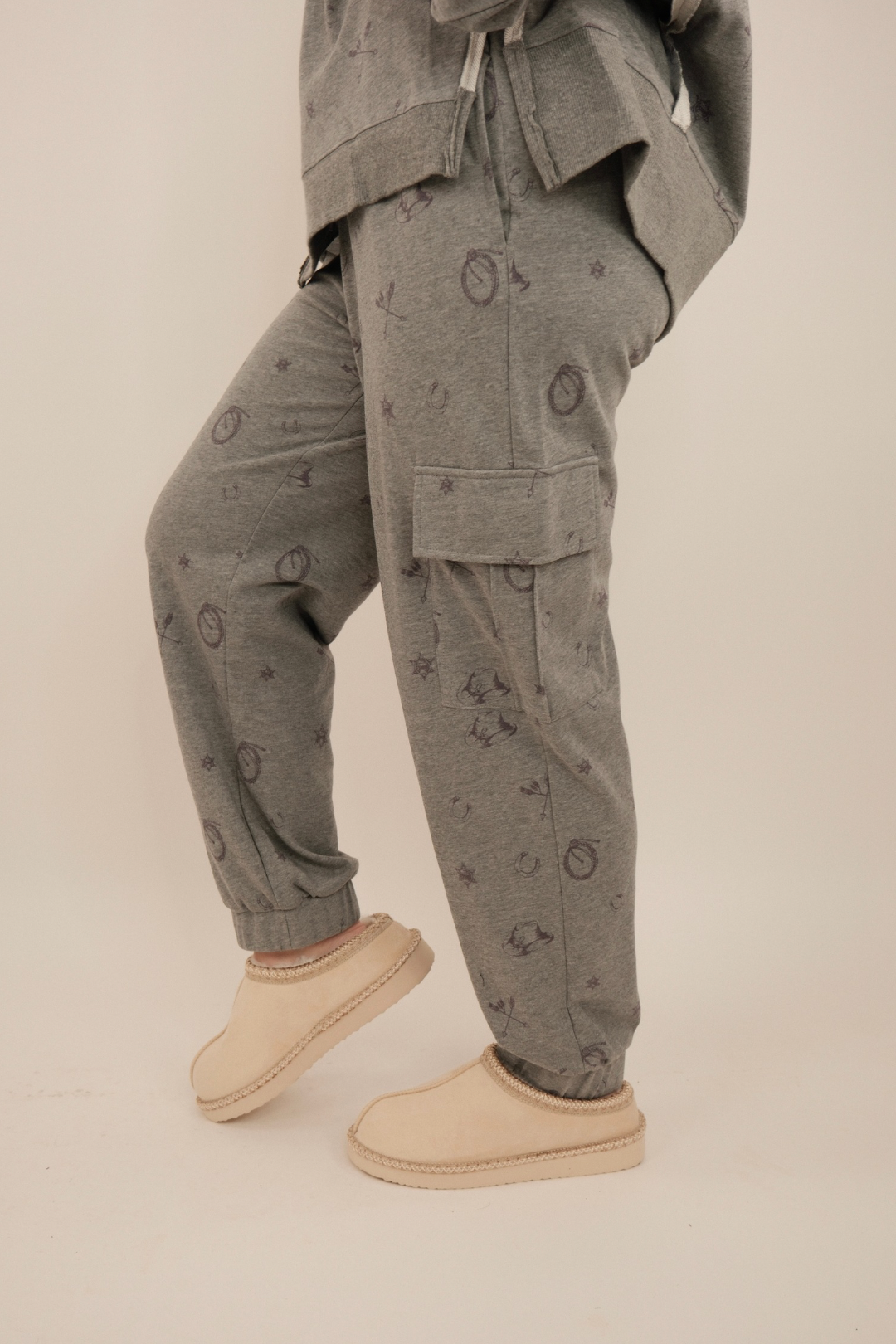 Sunday on the Ranch Lounge Set