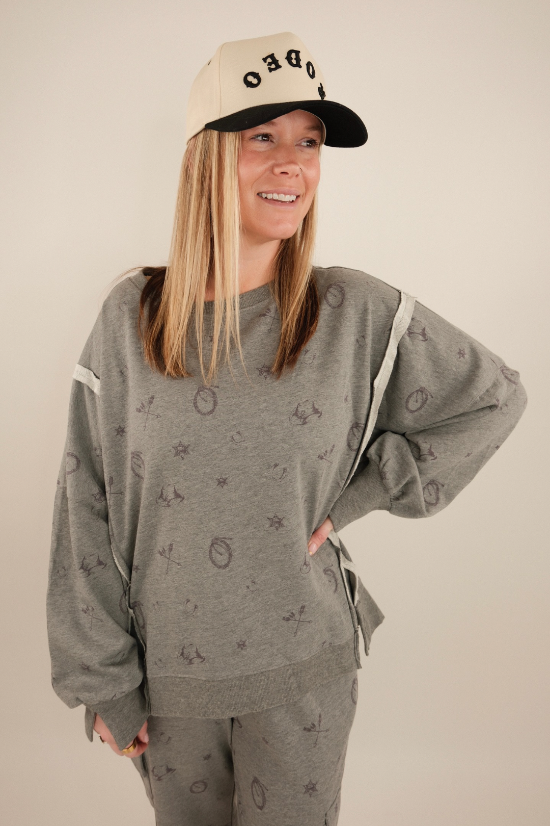 Sunday on the Ranch Lounge Set