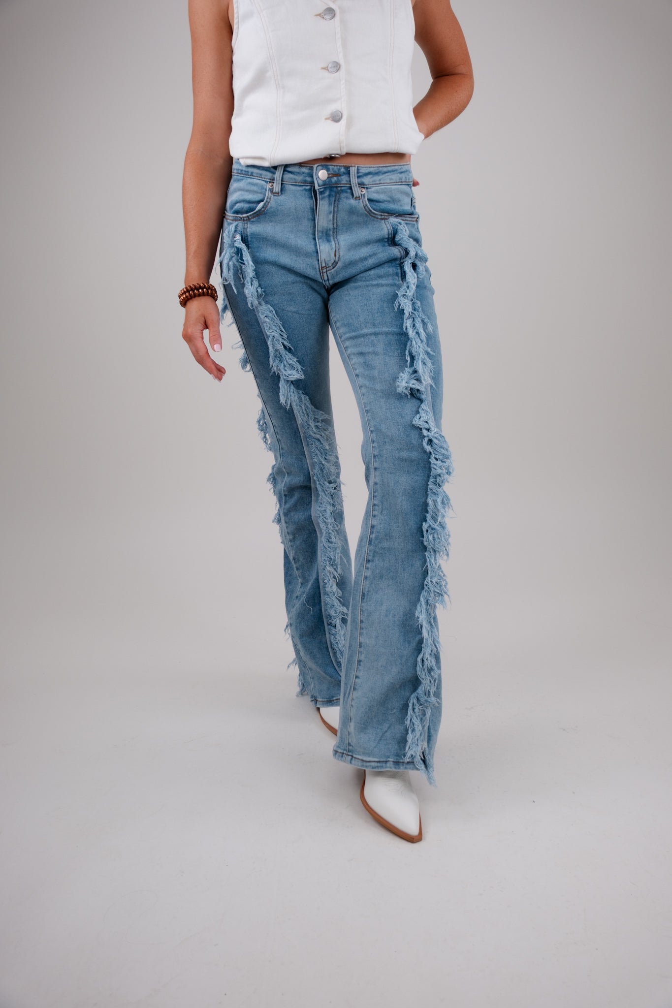 High Ridge Fray Flare Jeans