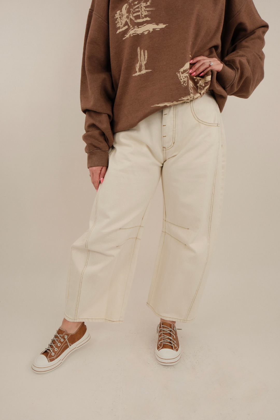 White Out Western Barrel Jeans