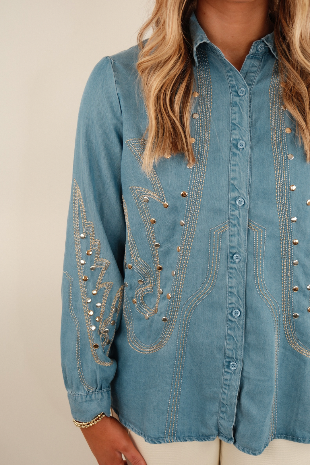 Boot Stitch Belle Embroidered Shirt