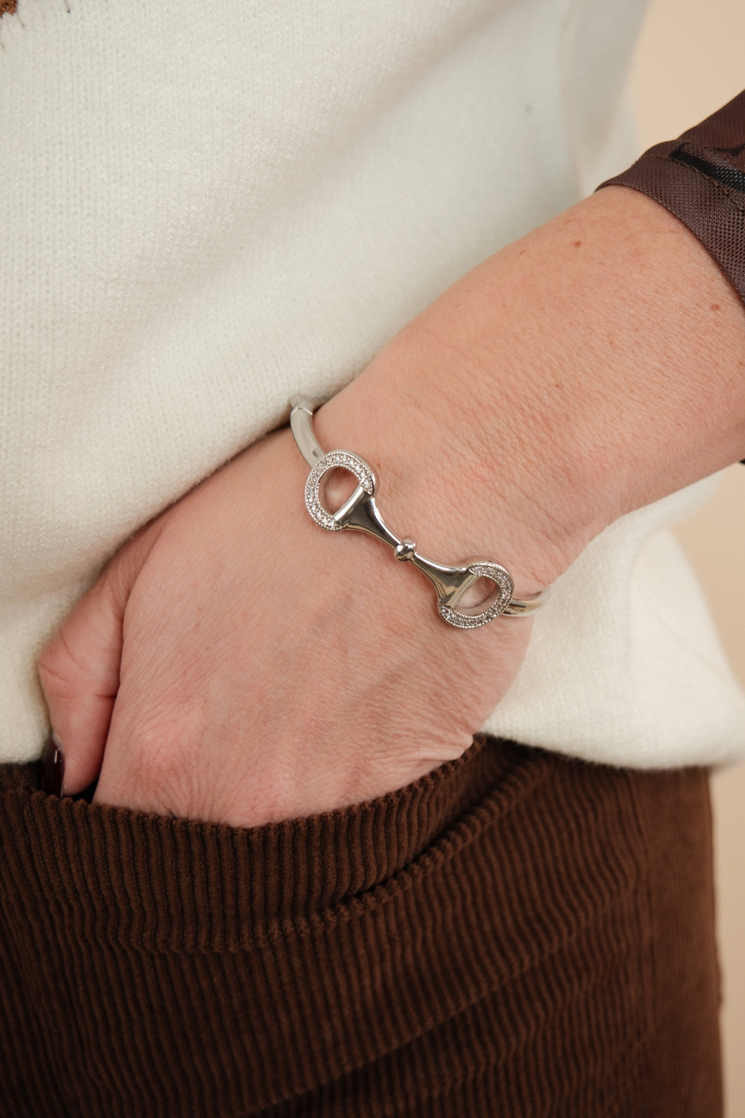 Bridle Shine Horse Bit Bangle