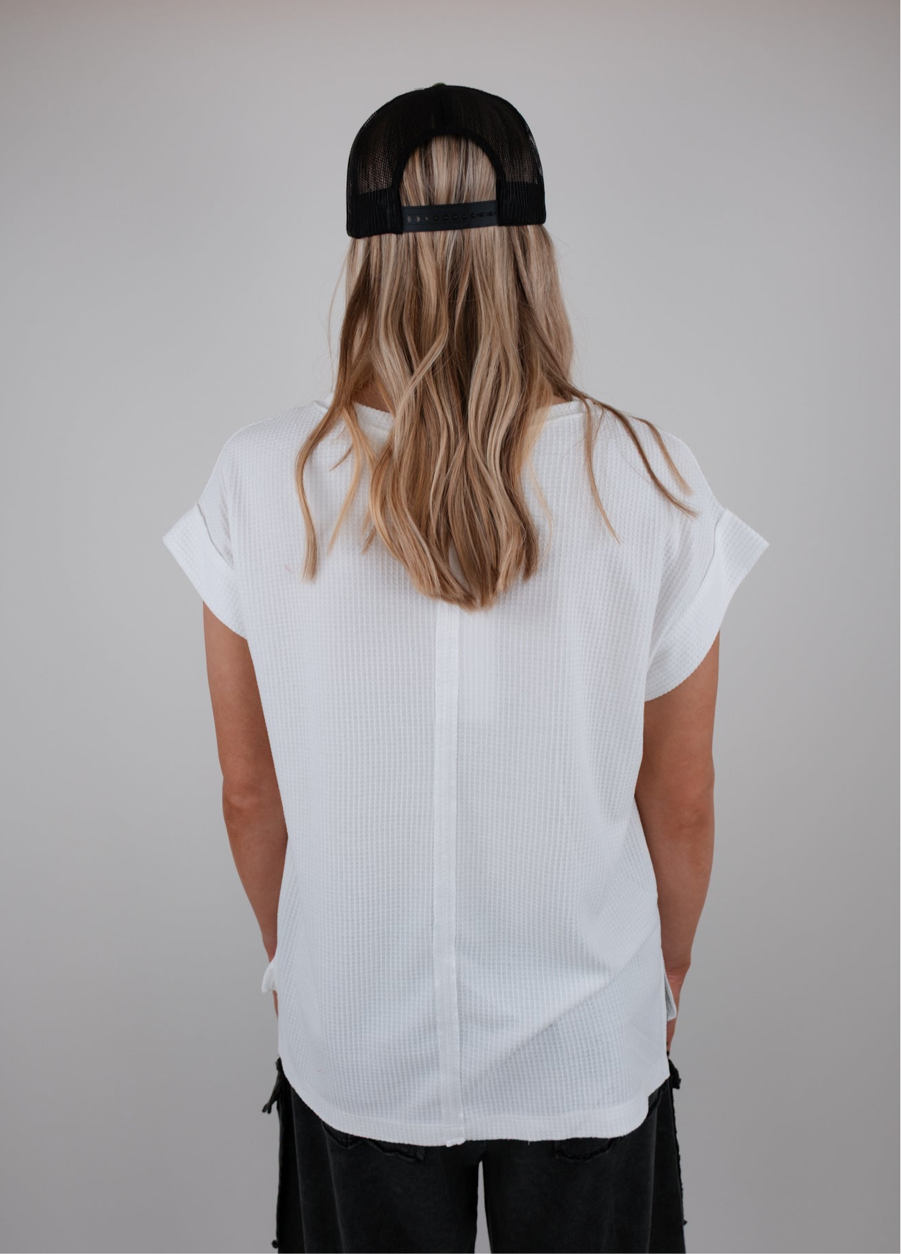 Everyday Waffle Knit Pocket Tee –White