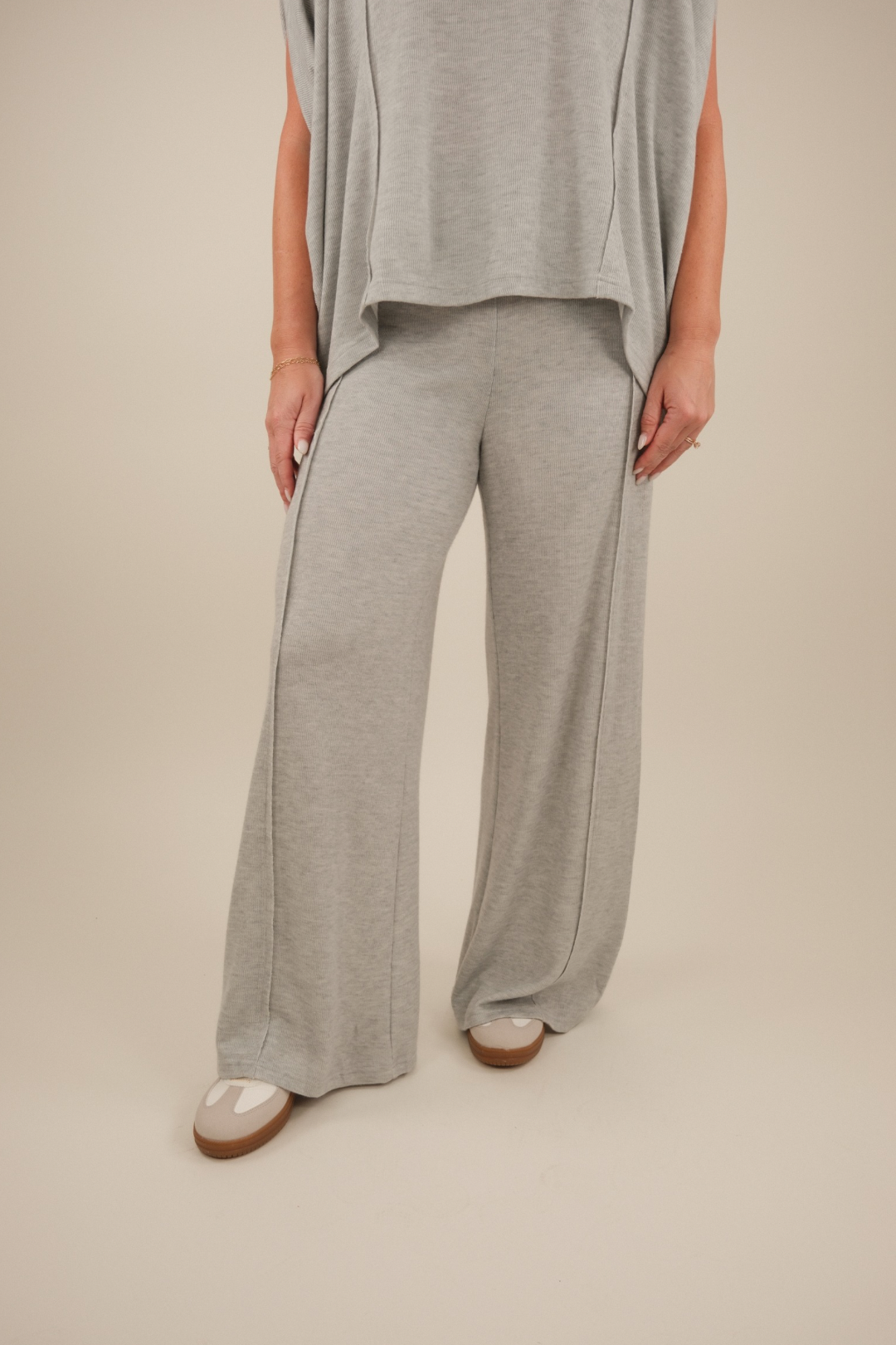 Sagebrush Sands Ribbed Lounge Set - Grey