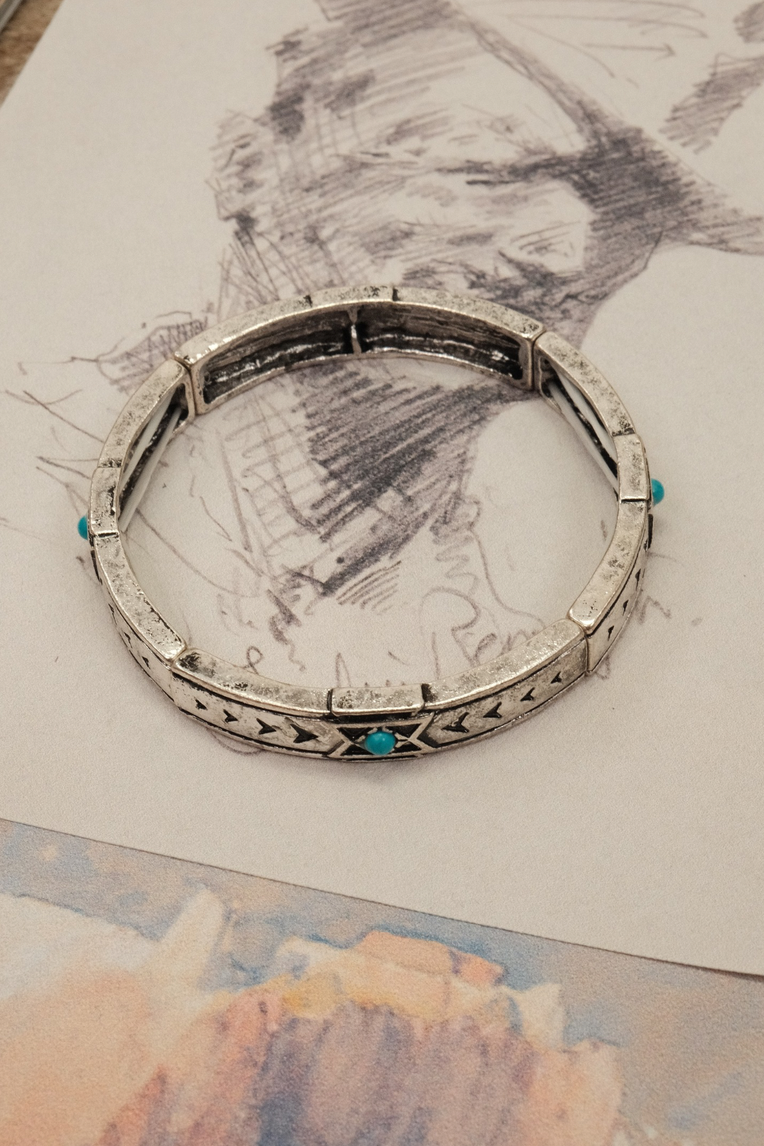 Western Horizon Arrow Bangle