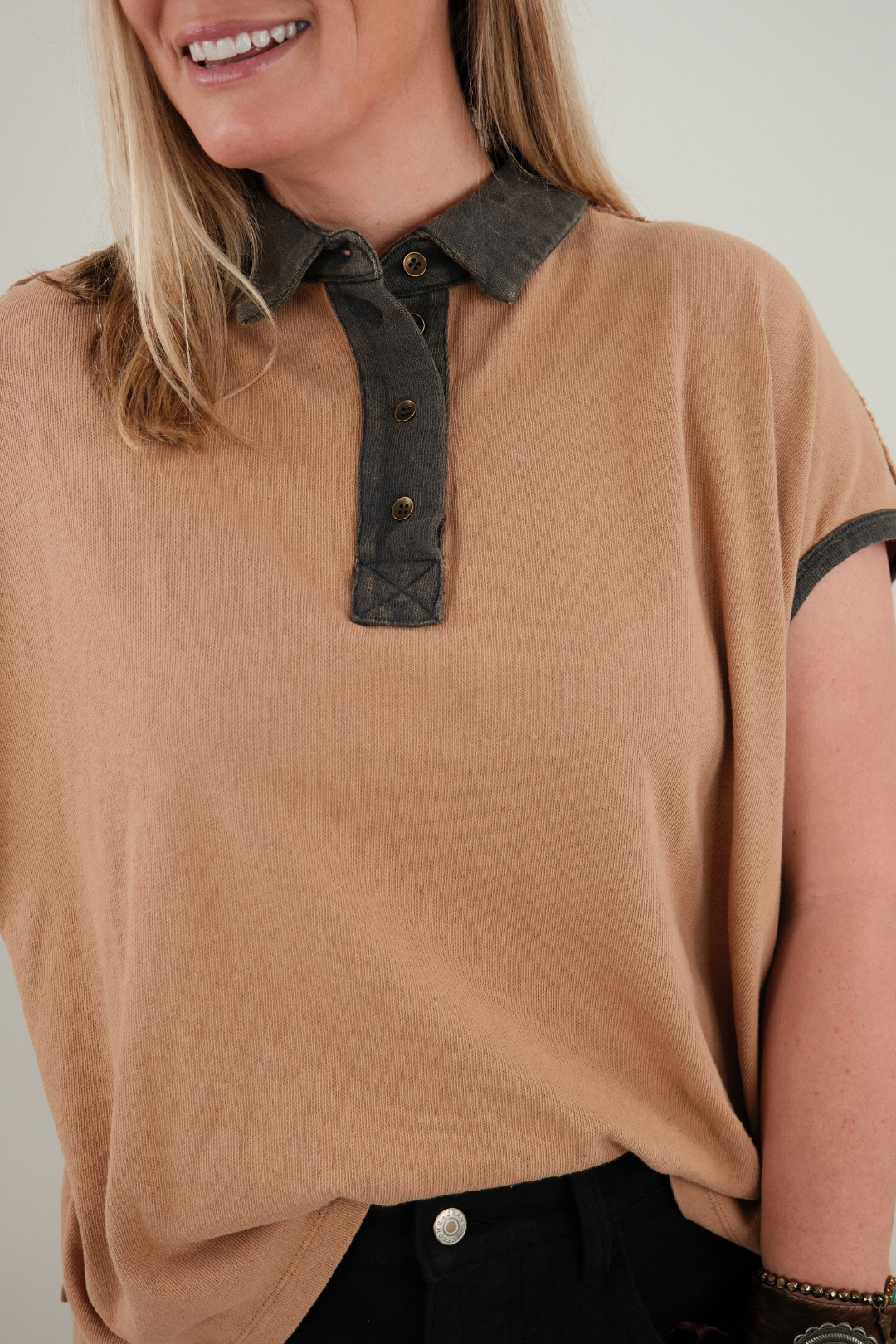 Outlaw Ease Top