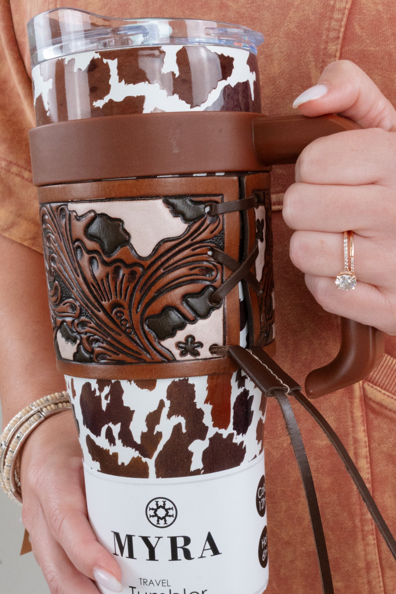 MYRA Western Cowhide Tumbler