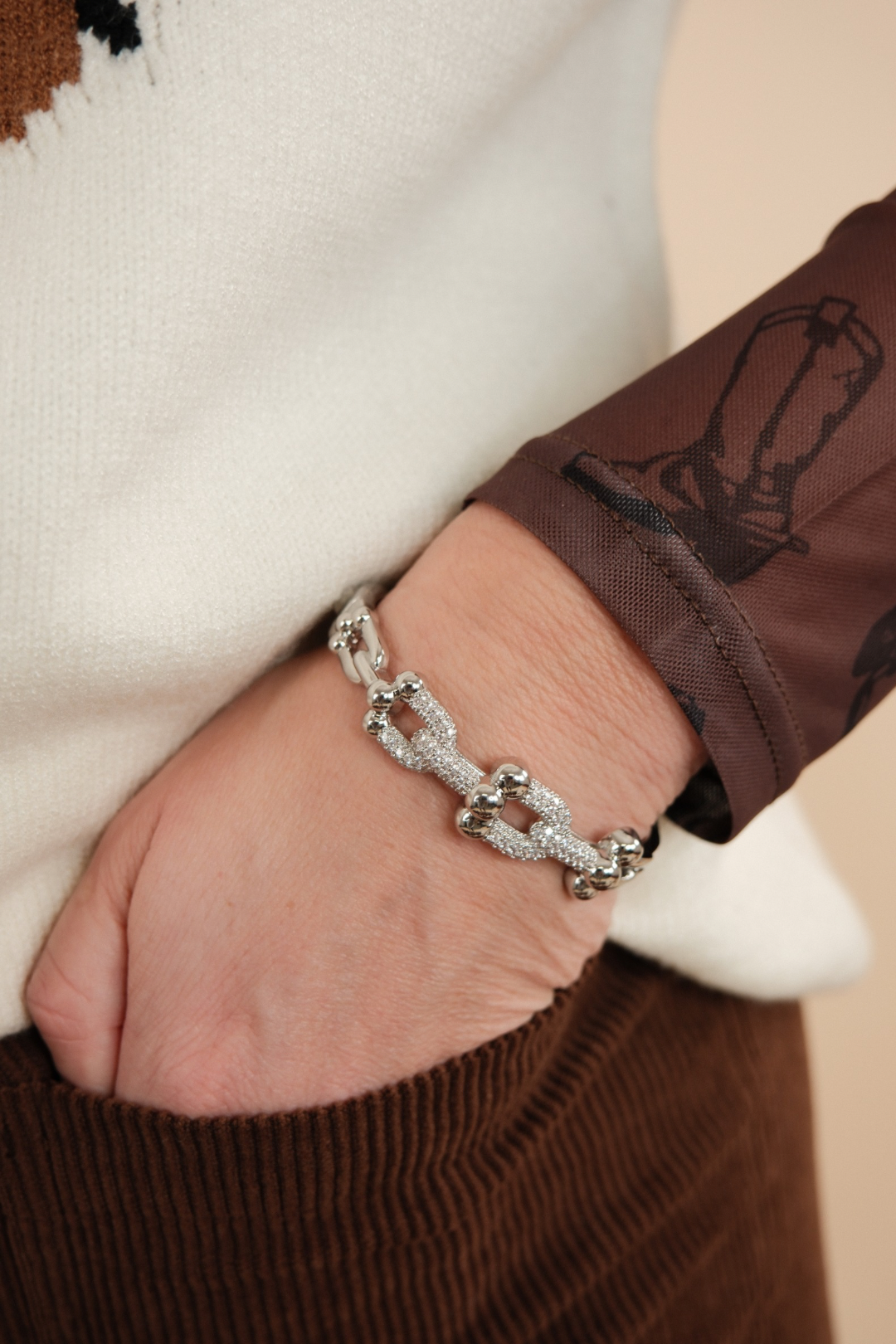 Starlight Stirrup Link Bangle