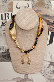 Lucky Drape Scarf Necklace - Gold