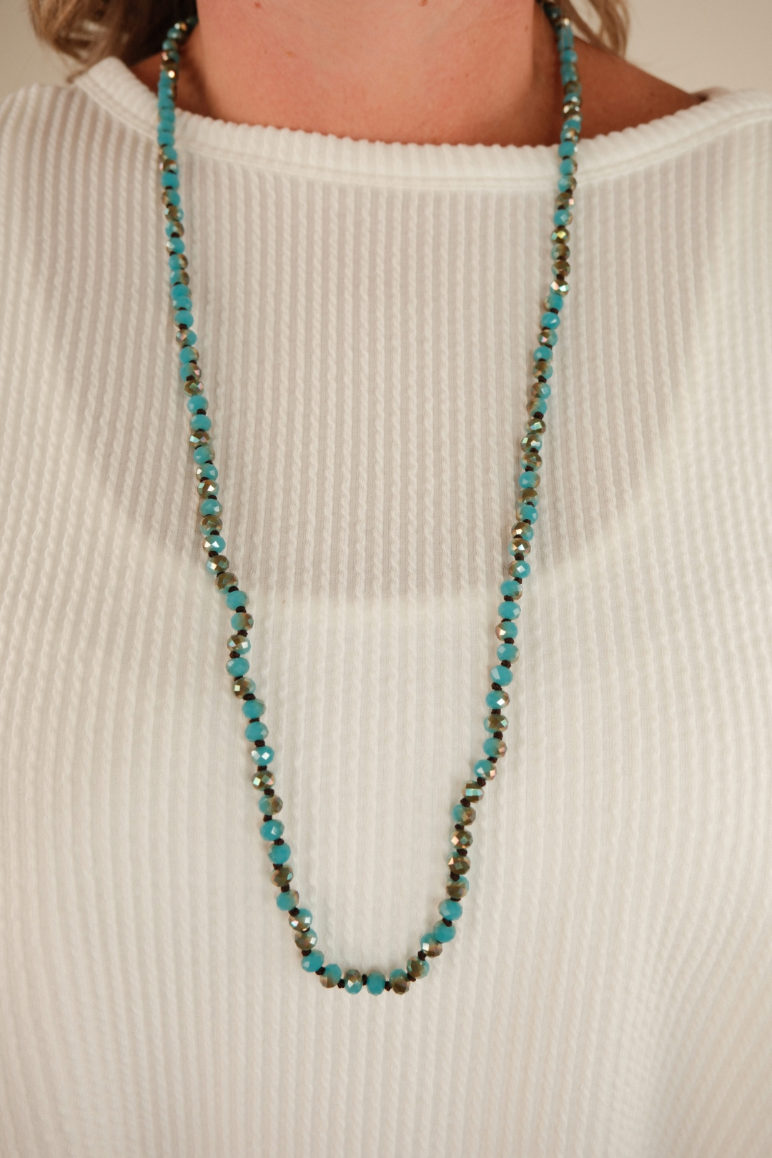 Moonlit Trail Necklace - Carolina Blue