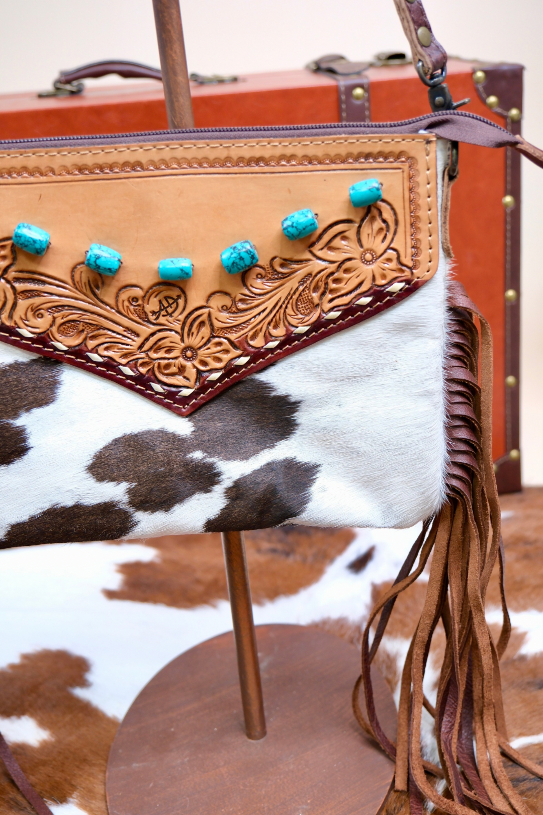 Mesa Ridge Crossbody