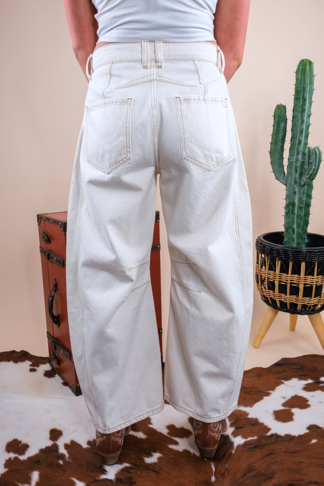 White Out Western Barrel Jeans