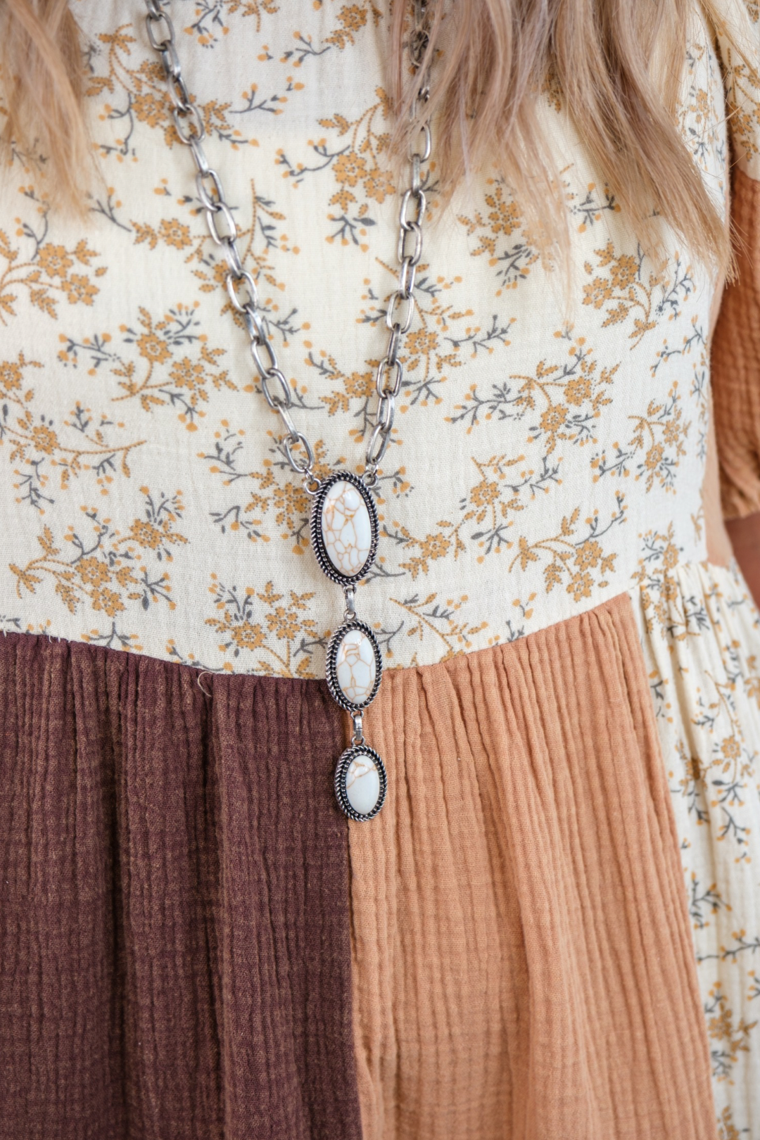 Desert Trio Necklace - Ivory