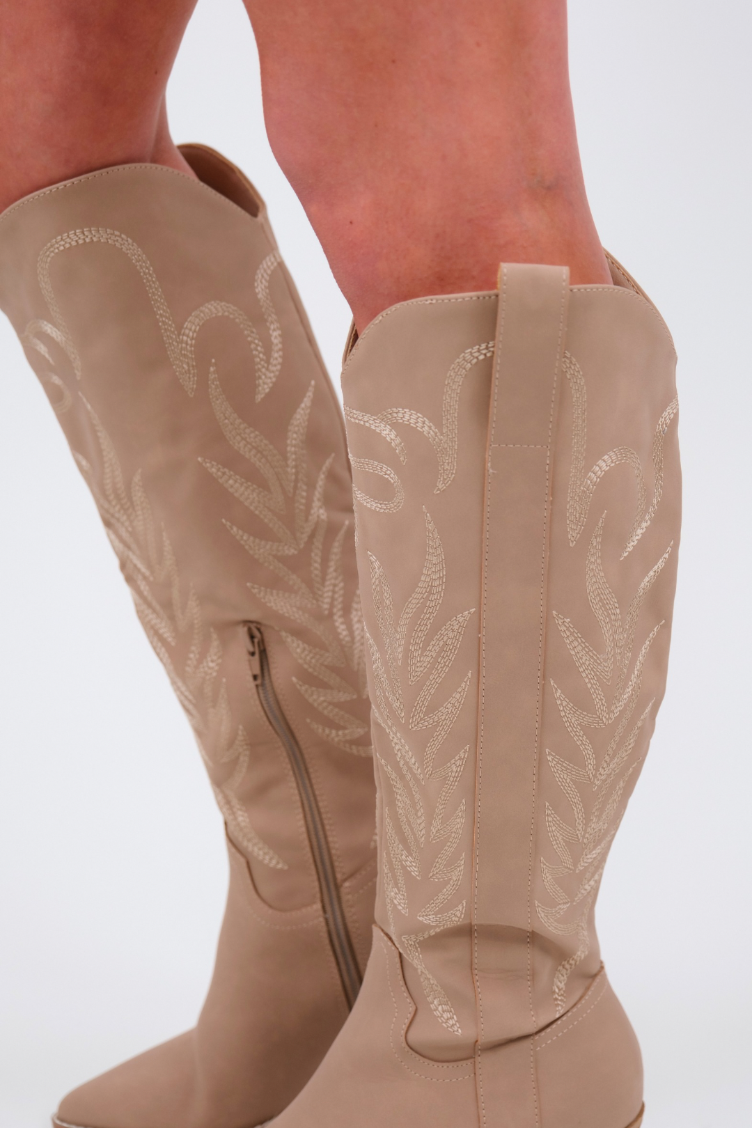 Prairie Ember Cowgirl Boots
