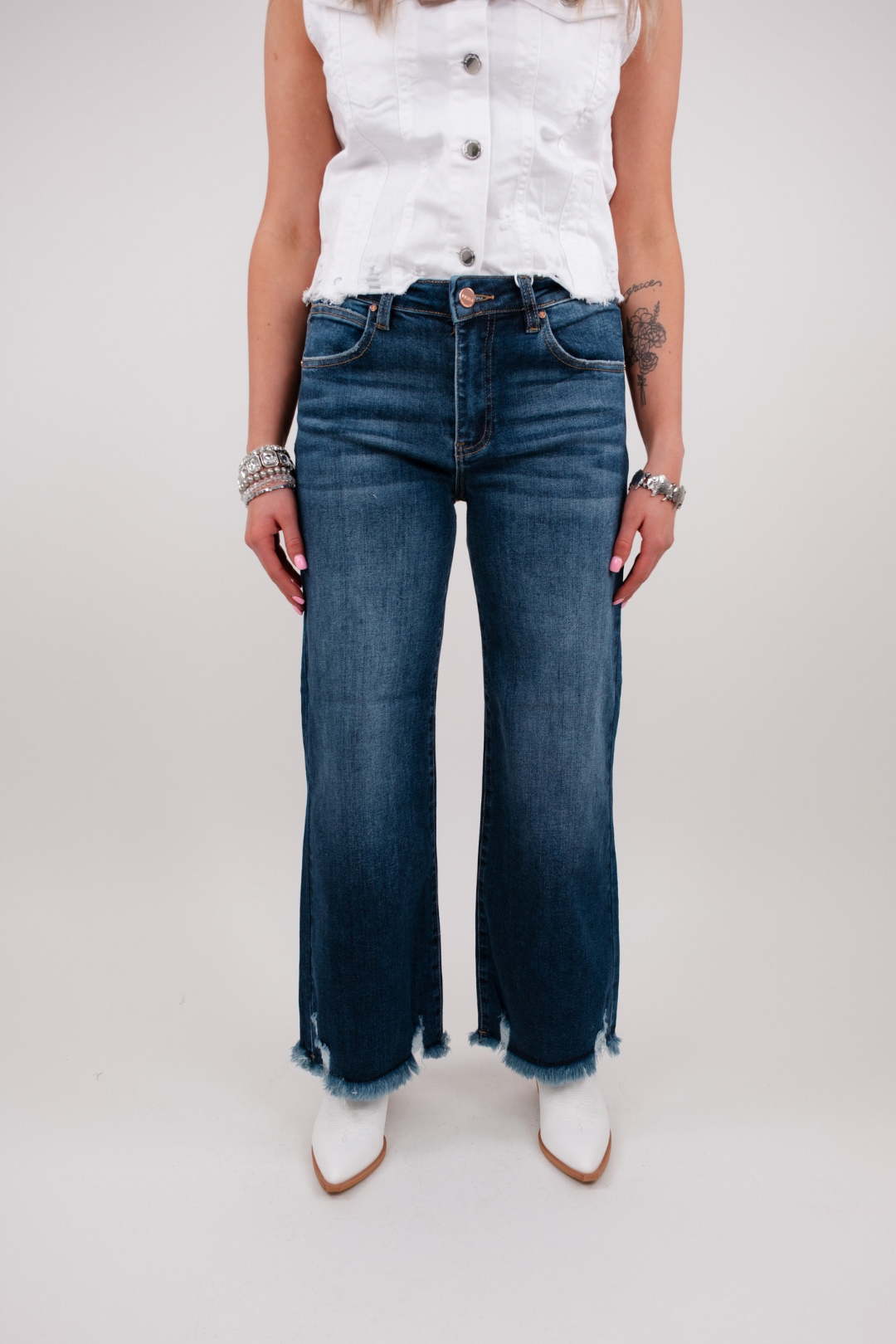 Midnight Range Cropped Jeans