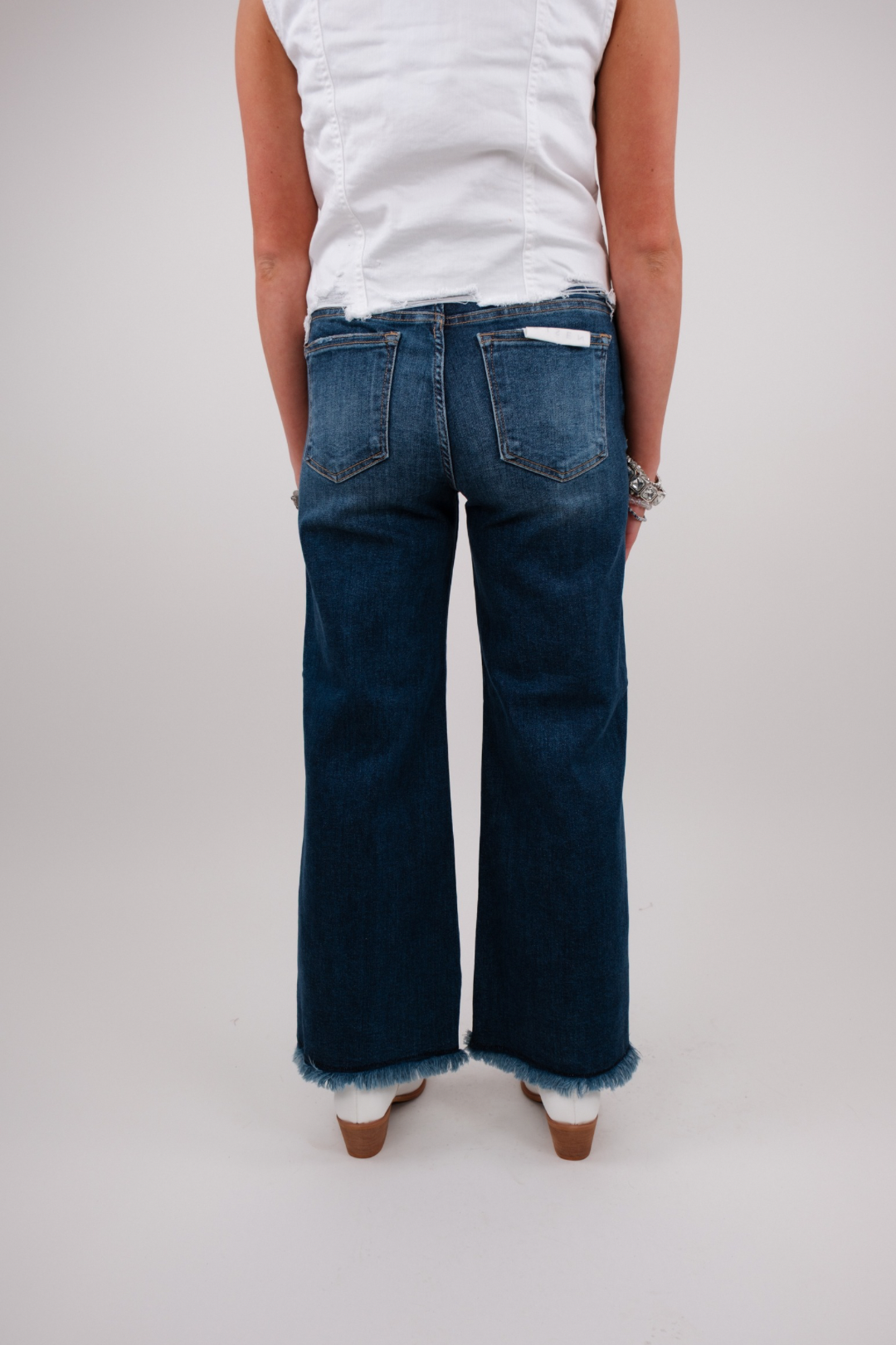 Midnight Range Cropped Jeans