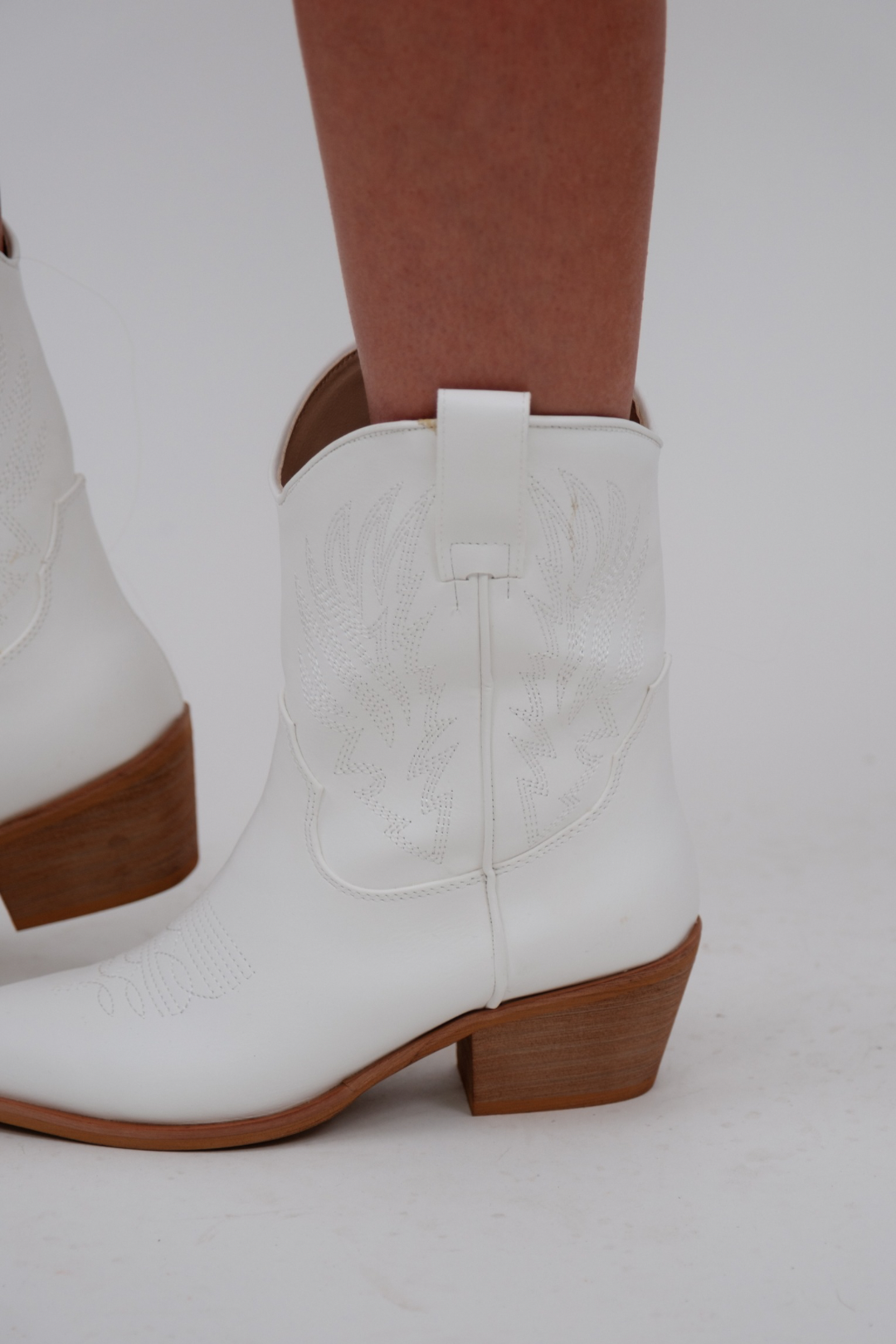 Blanco Belle Boot - White
