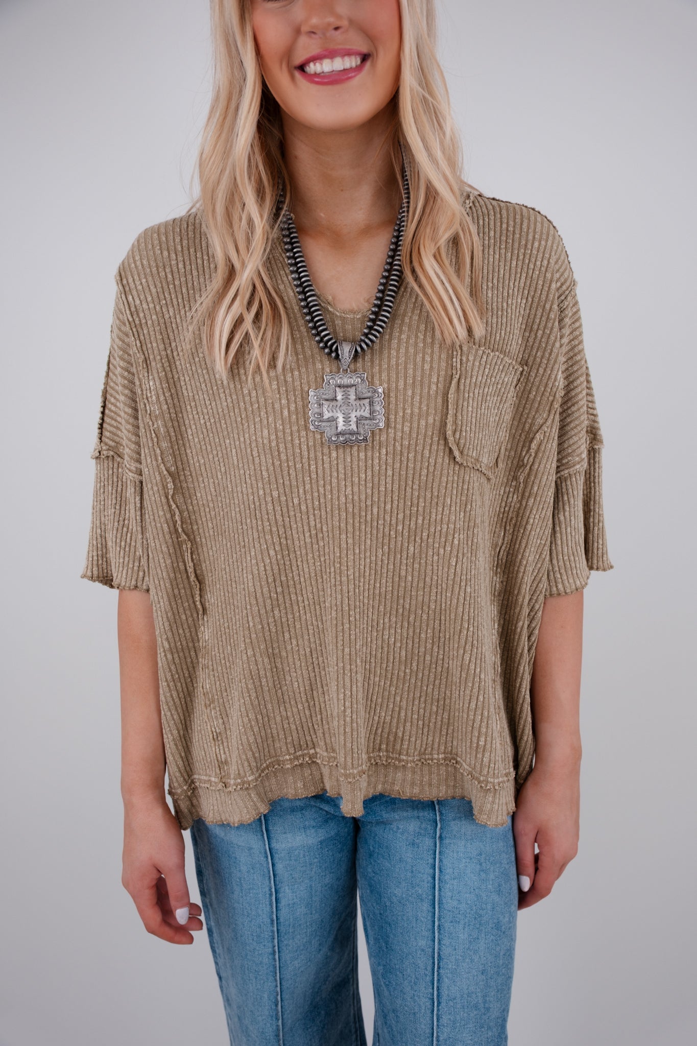 Ripped Stitch V-Neck Top - Olive