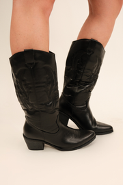 Midnight Range Western Boots
