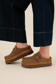 Driftwood Platform Slide