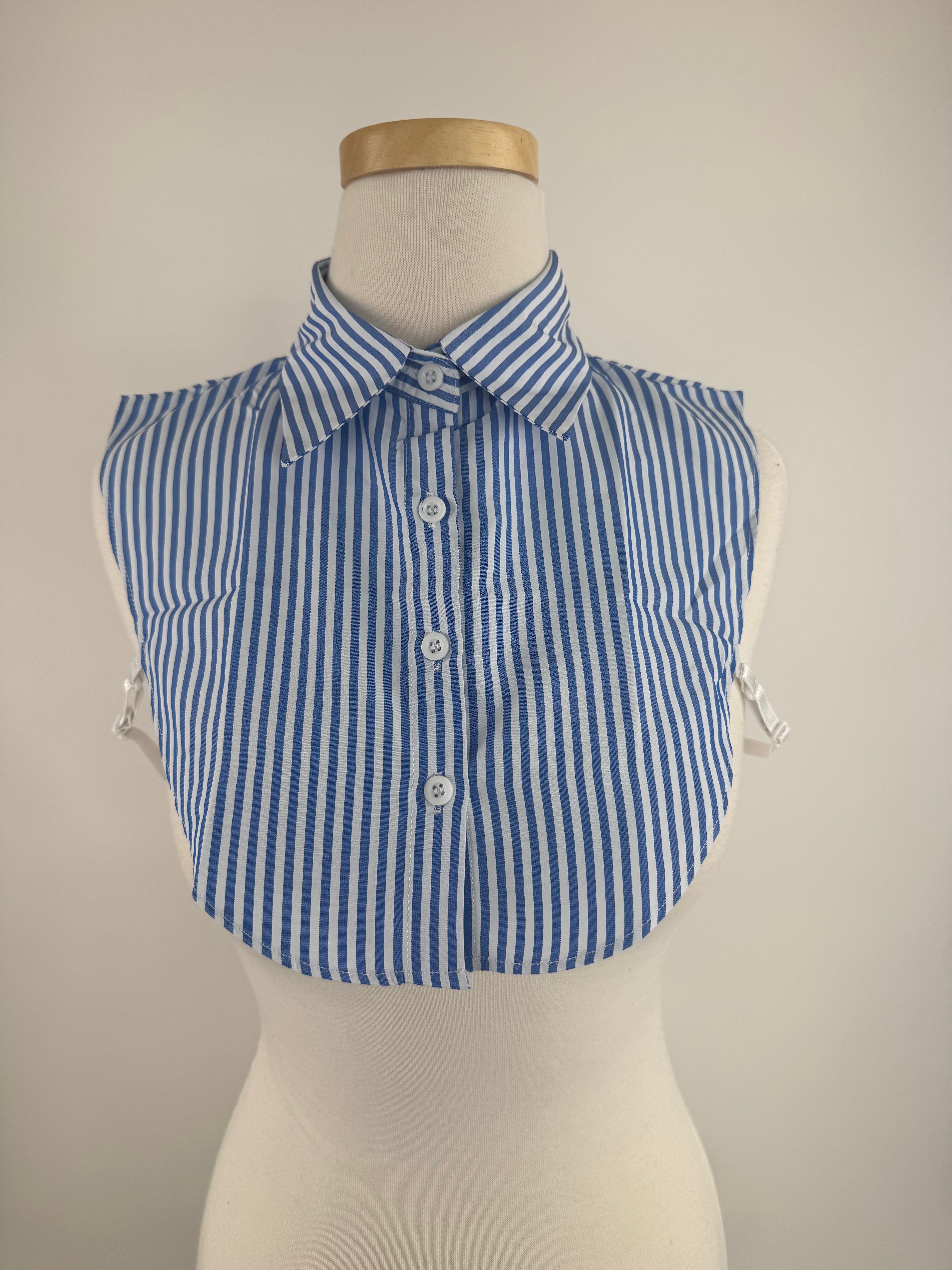 The Layered Look Detachable Collar