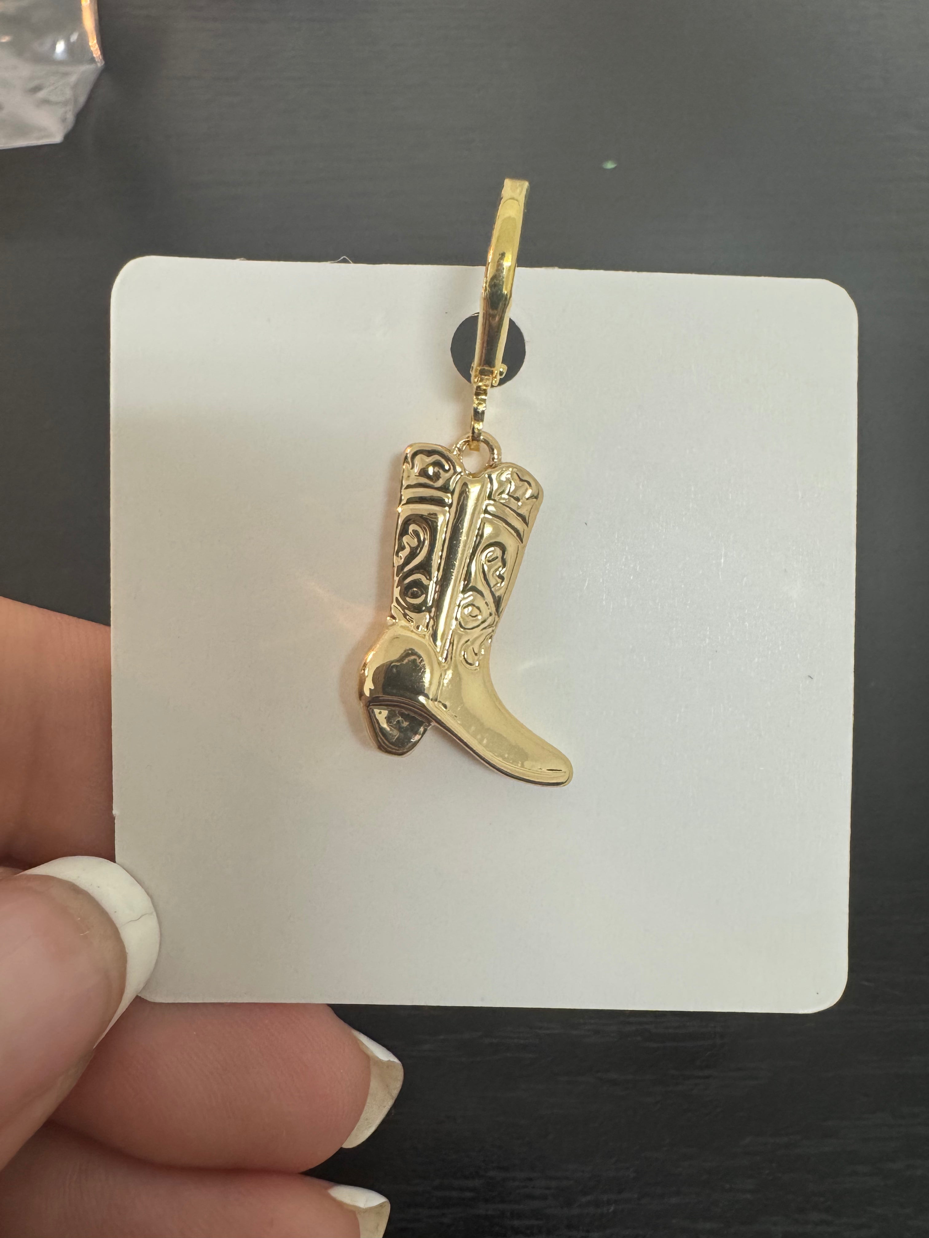 Wild Wrangler Charm Bar